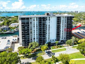 2500 NE 135th St C610, North Miami FL 33181