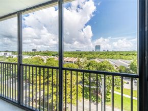 2500 NE 135th St C610, North Miami FL 33181
