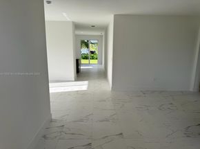 1828 NE 1st St, Homestead FL 33033
