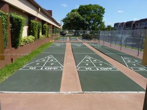9241 Sunrise Lakes Blvd 201, Sunrise FL 33322