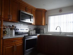 9241 Sunrise Lakes Blvd 201, Sunrise FL 33322