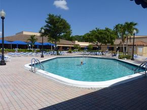9241 Sunrise Lakes Blvd 201, Sunrise FL 33322