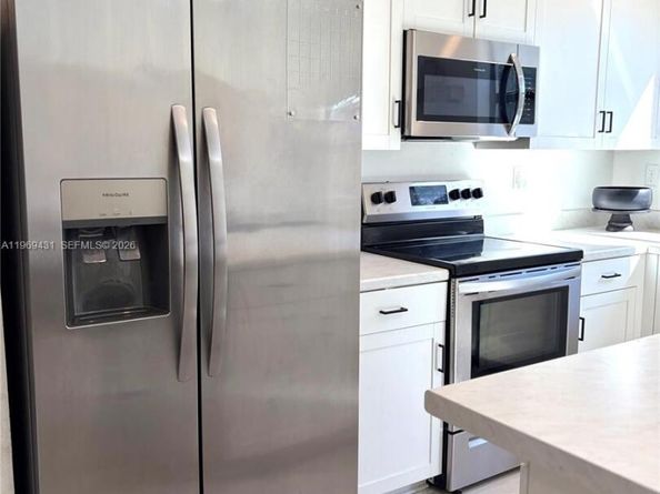 14724 SW 181st Ter, Miami FL 33187