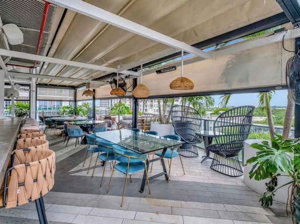 121 NE 34th St 1610, Miami FL 33137