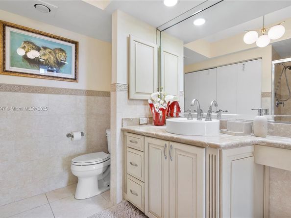 20281 E Country Club Dr 604, Aventura FL 33180