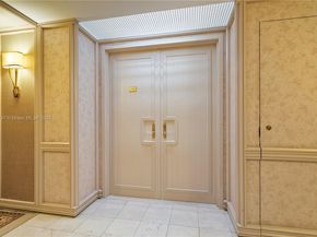 20281 E Country Club Dr 604, Aventura FL 33180