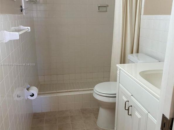 280 SW 63rd Ave, Plantation FL 33317
