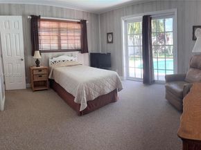 280 SW 63rd Ave, Plantation FL 33317