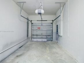 8144 NW 107th Path, Doral FL 33178