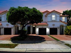 8144 NW 107th Path, Doral FL 33178