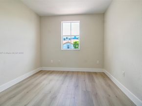 8144 NW 107th Path, Doral FL 33178