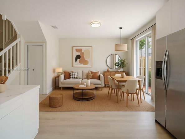 8144 NW 107th Path, Doral FL 33178