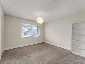 8440 SW 154th Cir Ct 301, Miami FL 33193