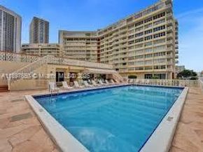 1825 S Ocean Dr 707, Hallandale Beach FL 33009