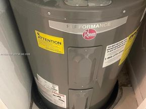 3926 S Arelia Dr S, Delray Beach FL 33445