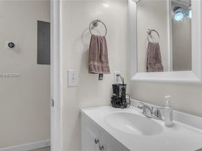 3926 S Arelia Dr S, Delray Beach FL 33445