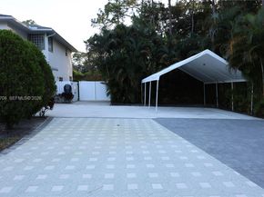 7802 N 155th Pl N, Palm Beach Gardens FL 33418