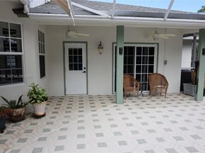 7802 N 155th Pl N, Palm Beach Gardens FL 33418