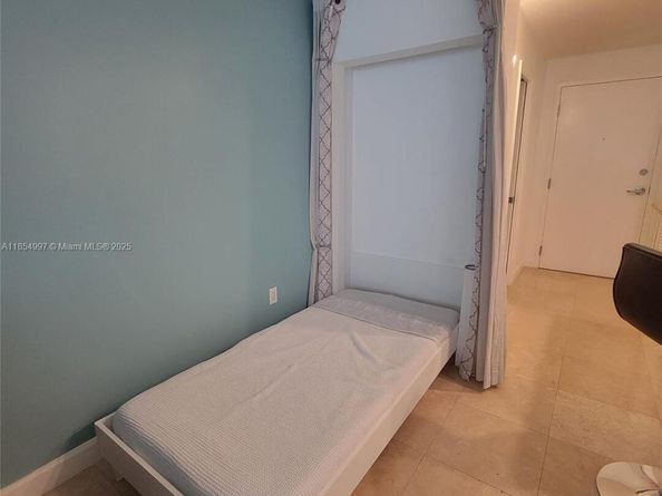 6917 Collins Ave 408, Miami Beach FL 33141