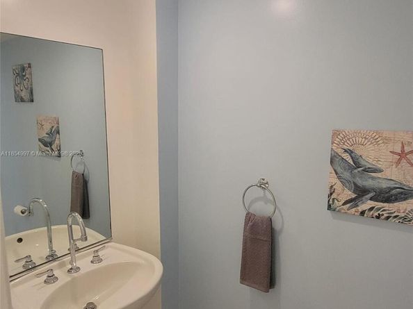 6917 Collins Ave 408, Miami Beach FL 33141