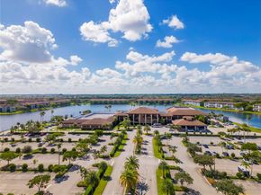 12600 SW 5th Ct 215L, Pembroke Pines FL 33027