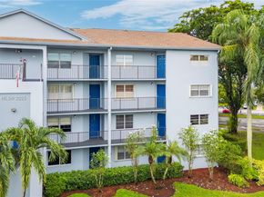 12600 SW 5th Ct 215L, Pembroke Pines FL 33027
