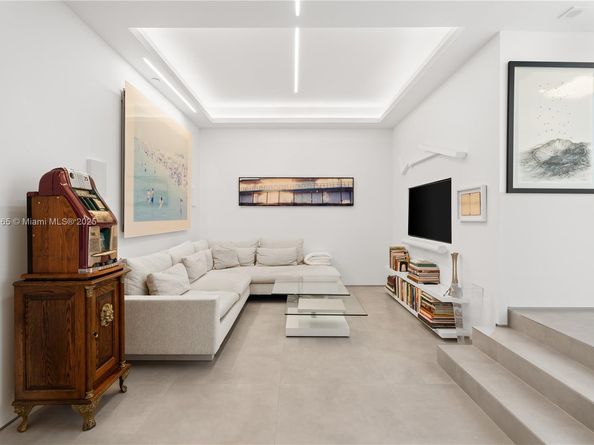 801 Brickell Key Blvd PH3306, Miami FL 33131