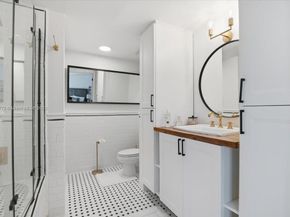 350 S Miami Ave 1205, Miami FL 33130