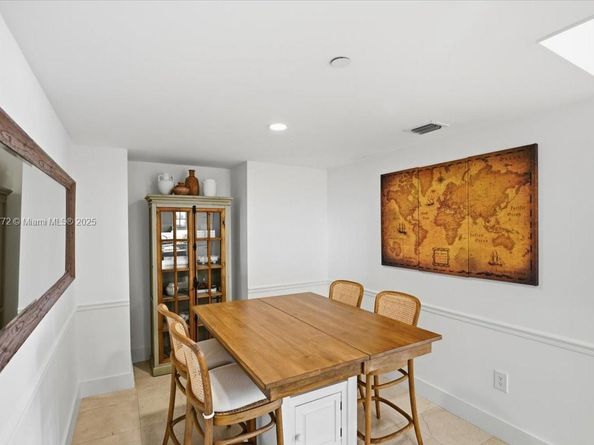 350 S Miami Ave 1205, Miami FL 33130