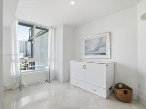 350 S Miami Ave 1205, Miami FL 33130