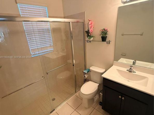 3736 NE 2nd Street, Homestead FL 33033