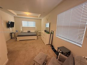 3736 NE 2nd Street, Homestead FL 33033