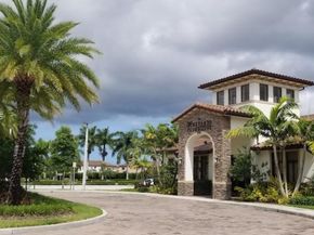 3736 NE 2nd Street, Homestead FL 33033