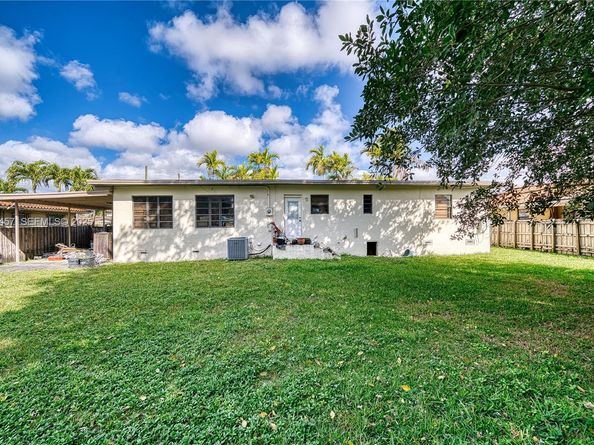 6550 SW 27th St, Miami FL 33155