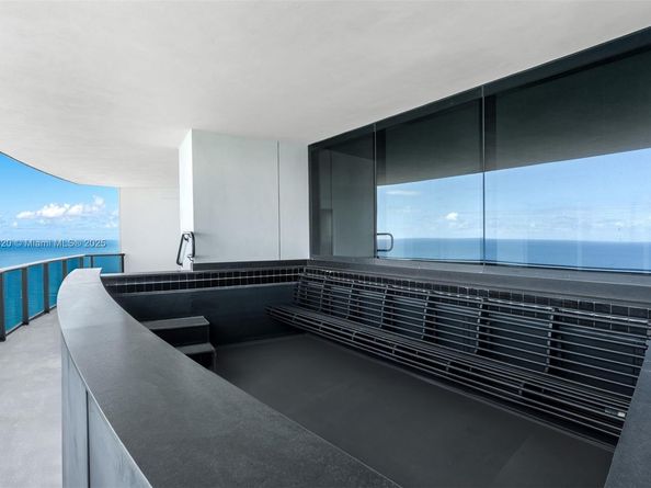 18555 Collins Ave 3205, Sunny Isles Beach FL 33160