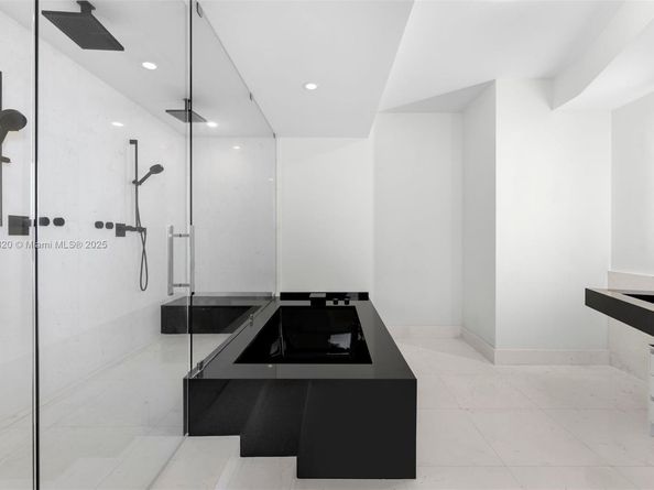 18555 Collins Ave 3205, Sunny Isles Beach FL 33160