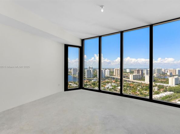 18555 Collins Ave 3205, Sunny Isles Beach FL 33160