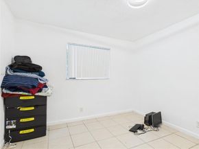 1713 SW 11th Ct, Fort Lauderdale FL 33312