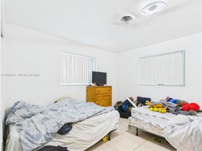 1713 SW 11th Ct, Fort Lauderdale FL 33312