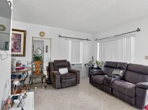 2110 NW 24th St, Miami FL 33142