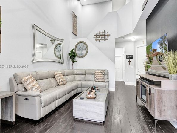 12513 NW 56th Dr, Coral Springs FL 33076