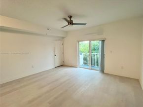 7516 NE 1st Ave 302, Miami FL 33138