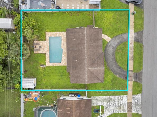 20112 NW 12th Ct, Miami Gardens FL 33169