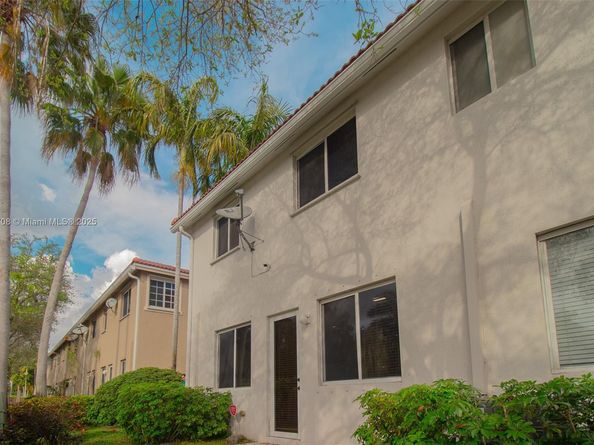 21119 NW 14th Pl 437, Miami Gardens FL 33169