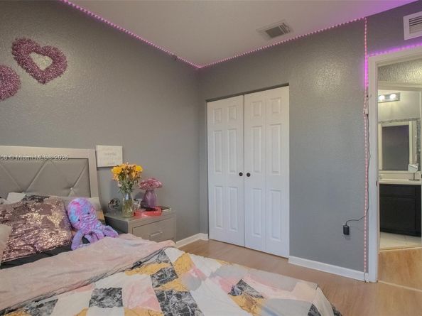 21119 NW 14th Pl 437, Miami Gardens FL 33169