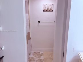 Undisclosed Address #A12034964, Boca Raton FL 33428
