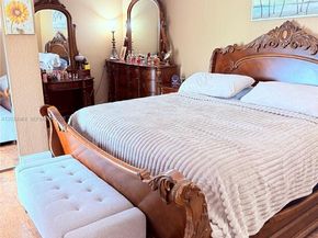 Undisclosed Address #A12034964, Boca Raton FL 33428