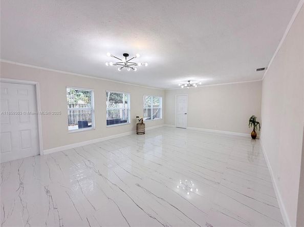 2339 NW 13th St, Fort Lauderdale FL 33311