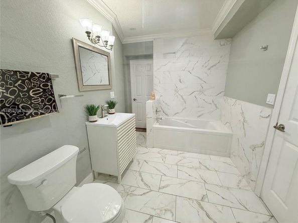 2339 NW 13th St, Fort Lauderdale FL 33311