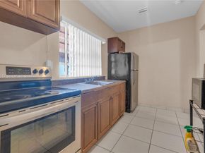 1478 NW 74th St, Miami FL 33147